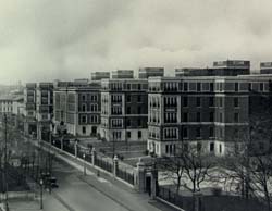 [Philadelphia General Hospital]  (Lutz, K. F., Photographer)   Karl Lutz Collection, Athenaeum of Philadelphia.  Local ID #: 76-P-115-004  